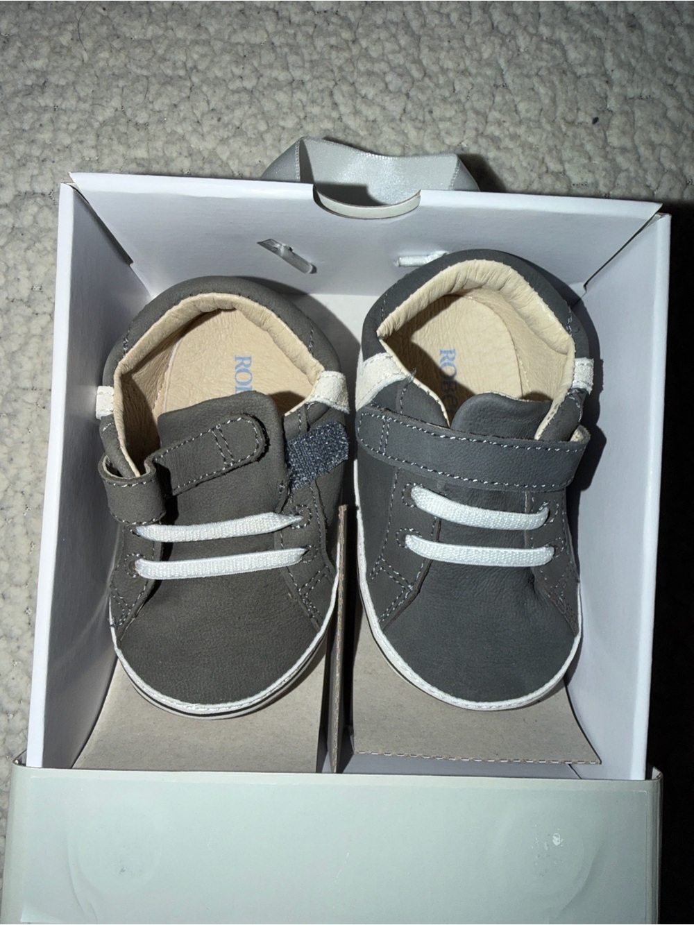 Robeez First Kicks - Picture 2 of 3